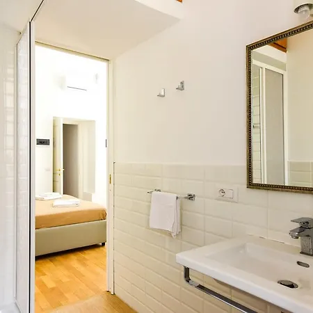 Cs Cosy Termini Studio * Рим